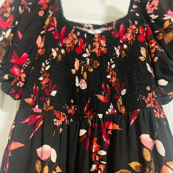 Maurices Red and Pink Smocked Maxi Dress ✨NWOT✨ - Picture 4 of 7